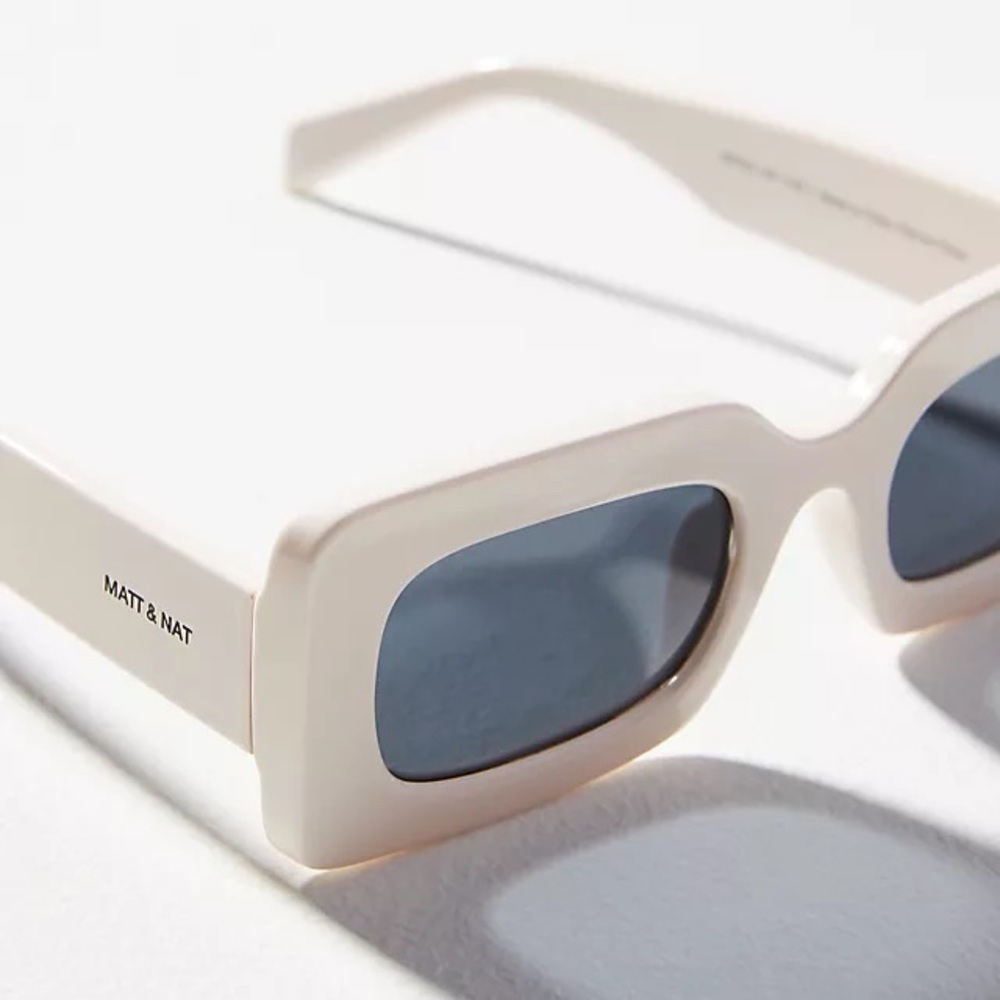 Anthropologie Ivvy Matt & Nat White Sunglasses